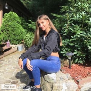 Meet your Posher, Faith